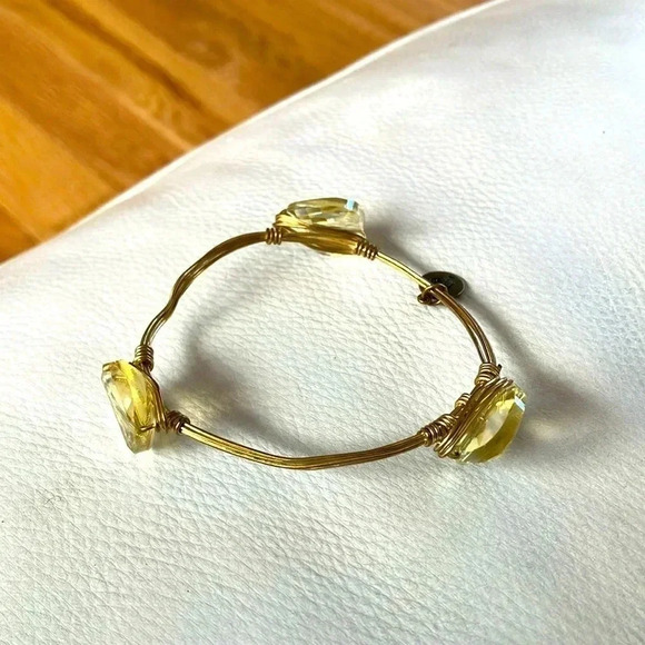 Custom jewelry citrine  synthetic gold tone bracelet - Picture 1 of 3